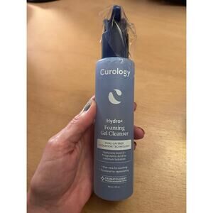 New Curology Hydro+ Foaming Gel Cleanser Hyaluronic Acid-5 size 5oz